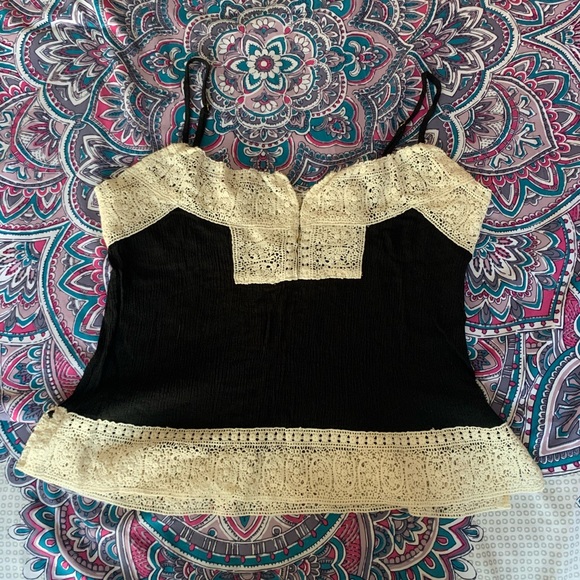 House of Harlow 1960 Tops - Women’s Black & White Tank